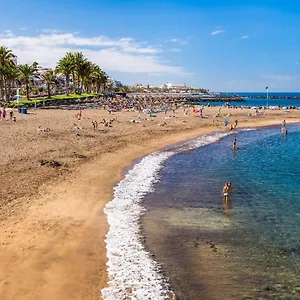 sun-and-fun-playa-de-las-americas.tenerifehoteles.net/